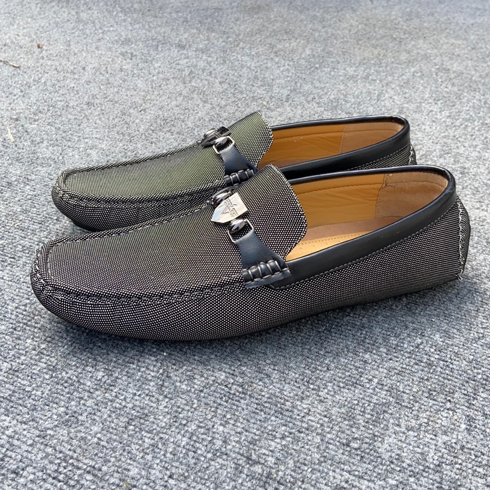 Men’s V.I.P. COLLECTION loafers size 12